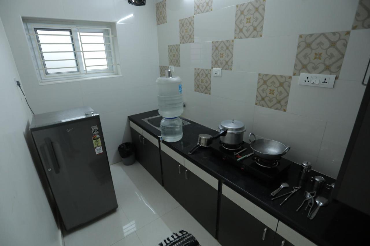 Отель Moonlight Residency Tiruchirappalli Экстерьер фото